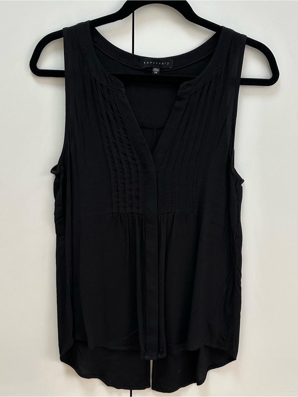 SANCTUARY - BLACK SLEEVELESS TOP - SIZE XS - GREAT CONDITION